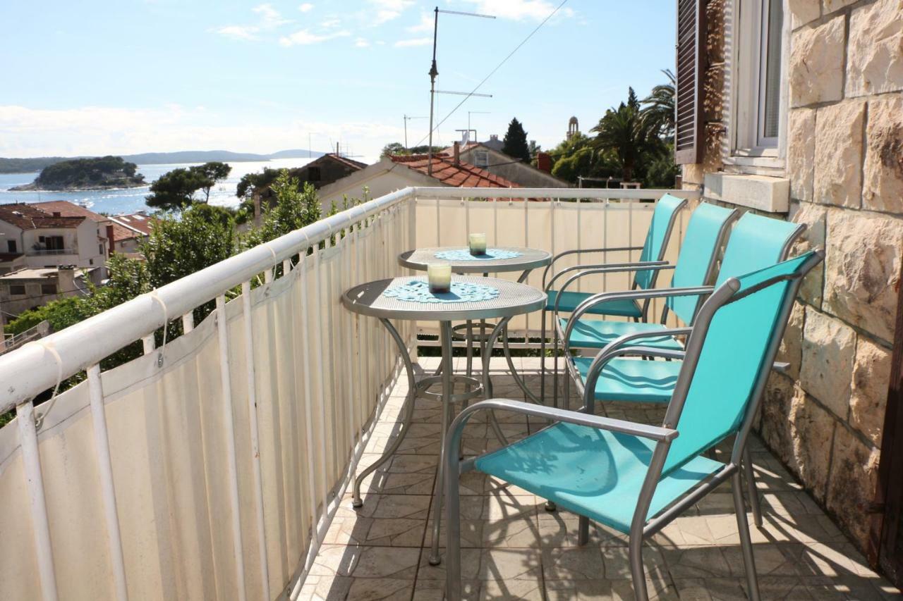 Apartment Mlacic Hvar Island Εξωτερικό φωτογραφία